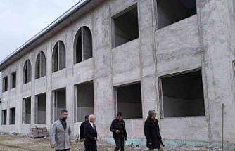 Sivrihisar’da yeni sağlık merkezlerinin yapımı sürüyor