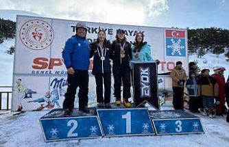 Snowboard Türkiye Şampiyonası’na Kayseri damgası