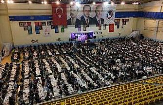 Spor salonunda 2 bin kişi iftar sofrasında buluştu