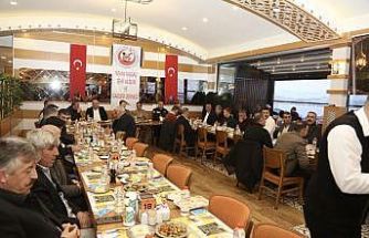 Tatvan’da şehit ve gazi aileleri onuruna iftar programı düzenlendi