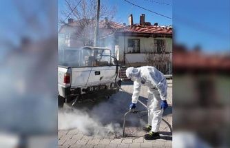 Tavas’ta rögarlar ilaçlanıyor