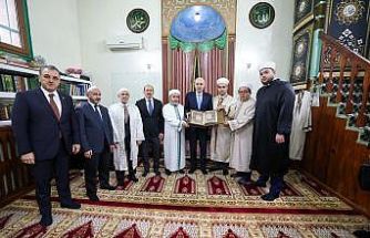 TBMM Başkanı Kurtulmuş’tan Bükreş’te Carol-Hunchiar Camii’ne ziyaret