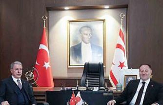 TBMM Milli Savunma Komisyonu Başkanı Akar, KKTC Cumhuriyet Meclis Başkanı Öztürkler ile görüştü
