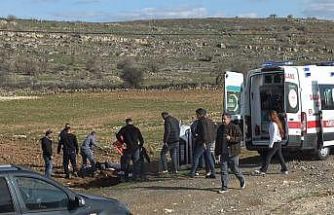 Telefon direğine çarpan otomobil takla attı: 5 yaralı