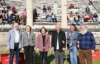 Thales’in kenti Miletos’ta ’Matematik ve Umut’ temalı buluşma gerçekleştirildi