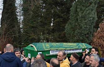 Traktör altında kalarak can veren sürücü son yolculuğuna uğurlandı