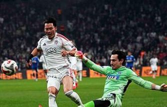 Trendyol Süper Lig: Beşiktaş: 2 - Kasımpaşa: 0 (İlk yarı)