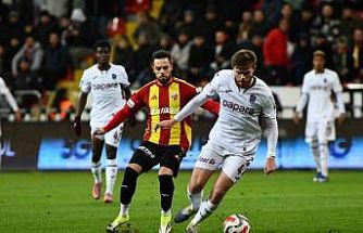Trendyol Süper Lig: Kayserispor: 0 - Trabzonspor: 2 (İlk yarı)