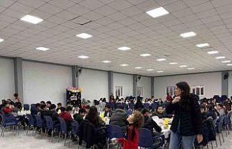 Tüm okul iftar sofrasında buluştu