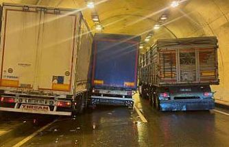 Tünelde iki tır çarpıştı: 1 yaralı