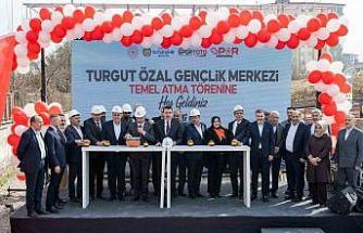 Turgut Özal Gençlik Merkezi’nin temeli atıldı