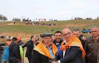 Turgutlu’da deve güreşleri heyecanı yaşanacak