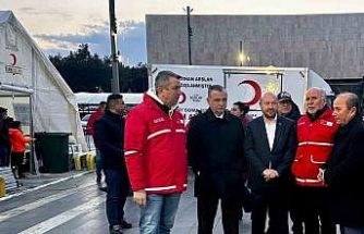 Türk Kızılay ve Yunusemre Belediyesi’nden 1000 kişilik iftar