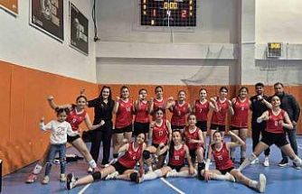 Tut Küçük Kızlar Voleybol Takımı Adıyaman il birincisi oldu