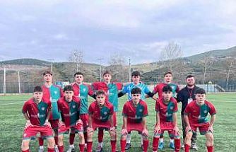 U18 Gençler Ligi’nin şampiyonu Osmanelispor gol oldu yağdı