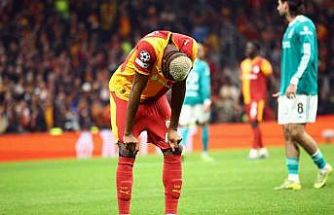UEFA Şampiyonlar Ligi: Galatasaray: 1 - Liverpool: 0 (İlk yarı)