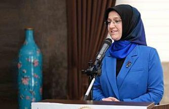 Üniversitedeki kadın çalışanlar aynı sofrada