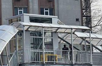 Üst geçit asansöründe sona gelindi