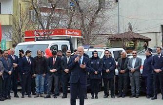 Uzundere’de hizmet seferberliği: Yeni araç filosu dualarla tanıtıldı