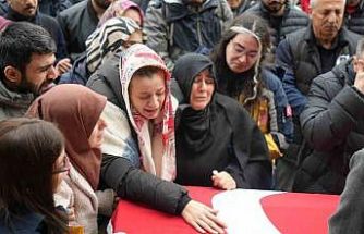 Vakaya giderken kazada hayatını kaybeden ambulans sürücüsüne hüzünlü veda