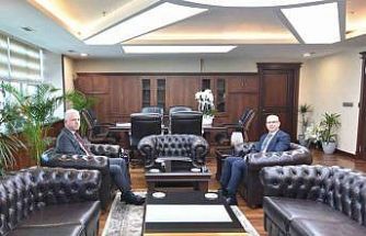 Vali Gül, Başsavcı Mehmet Beşir Güven’i ziyaret etti