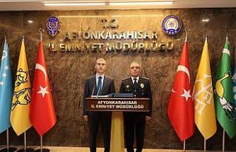 Vali, kentin asayiş durumuyla ilgili brifing aldı