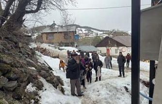 Yaşlılar anlattı, gençler oynadı: Asırlık saya oyunu yeniden sahnelendi