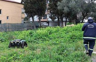 Yeşil alanda uzaktan kumandalı robot dönemi: 6 kişinin işini tek başına yapabiliyor