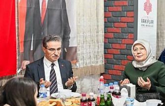 Yetim çocuklarla iftar yaptılar