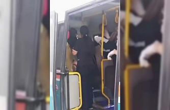 Yolculuk sırasında sancılanan kadın dolmuşta doğum yaptı