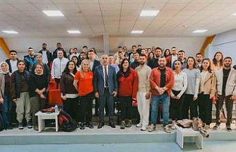 Yüzme Antrenörlük Kursu Aydın’da başladı