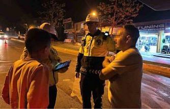 13 yaşındaki çocuğa direksiyonu verdi, savunması pes dedirtti