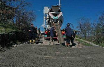 25 yıllık yol sorunu çözüme kavuşturuluyor