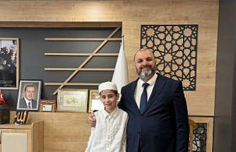 8 Ayda hafızlık eğitimini tamamladı