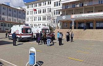 Adıyaman’da 3 öğrenci gıda zehirlenmesi şüphesiyle hastanelik oldu