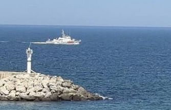 AFAD ve sahil güvenlik ekipleri, kaybolan genci aradı