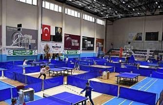 Afyonkarahisar’da masa tenisinde şampiyonlar belli oldu