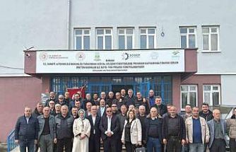 AK Parti Manyas ilçe teşkilatı muhtarlarla istişare toplantısı yaptı