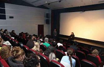 Altın Portakallı yönetmen Seyfettin Tokmak Nilüferlilerle buluştu