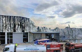 Ankara’daki mobilya deposu yangını kontrol altına alındı