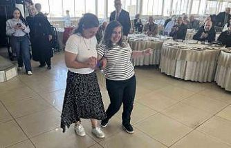 Annenin mutluluk gözyaşları