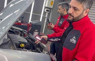 Aracını satmak isterken podyenin farklı bir araca ait olduğunu öğrendi