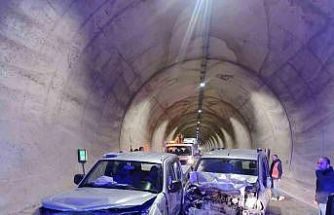 Artvin’de tünelde kaza: 7 yaralı