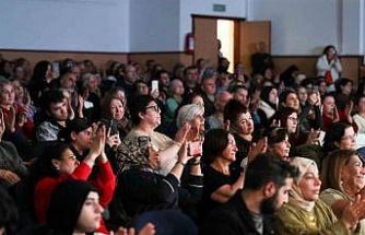 Aşık Veysel türküleri Aliağa’da yankılandı