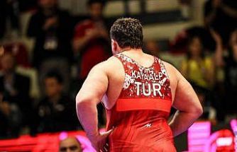 Avrupa Güreş Şampiyonası’nda 3 yarı final