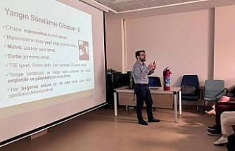 Ayancık’ta sağlıkçılara afet bilgilendirmesi