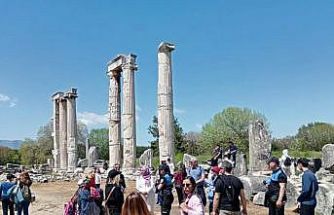 Aydın’da polisler ve aileleri tarihle buluştu