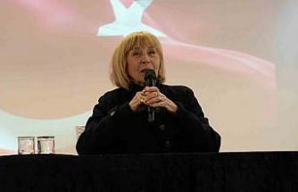 Ayşe Kulin Denizli’de okurlarıyla buluştu