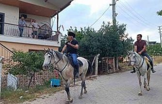 "Az daha çoktur" ile 10 yıllık birikimini sayfalara taşıdı