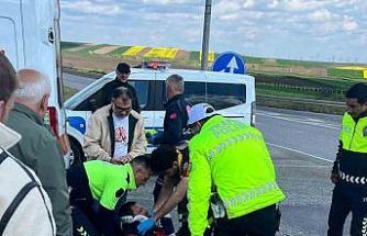 Babaeski’de motosikletle otomobil çarpıştı: 1 yaralı